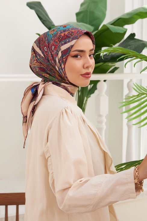 Silk Home Twill Eşarp Etnik Desen Sütlü Kahve