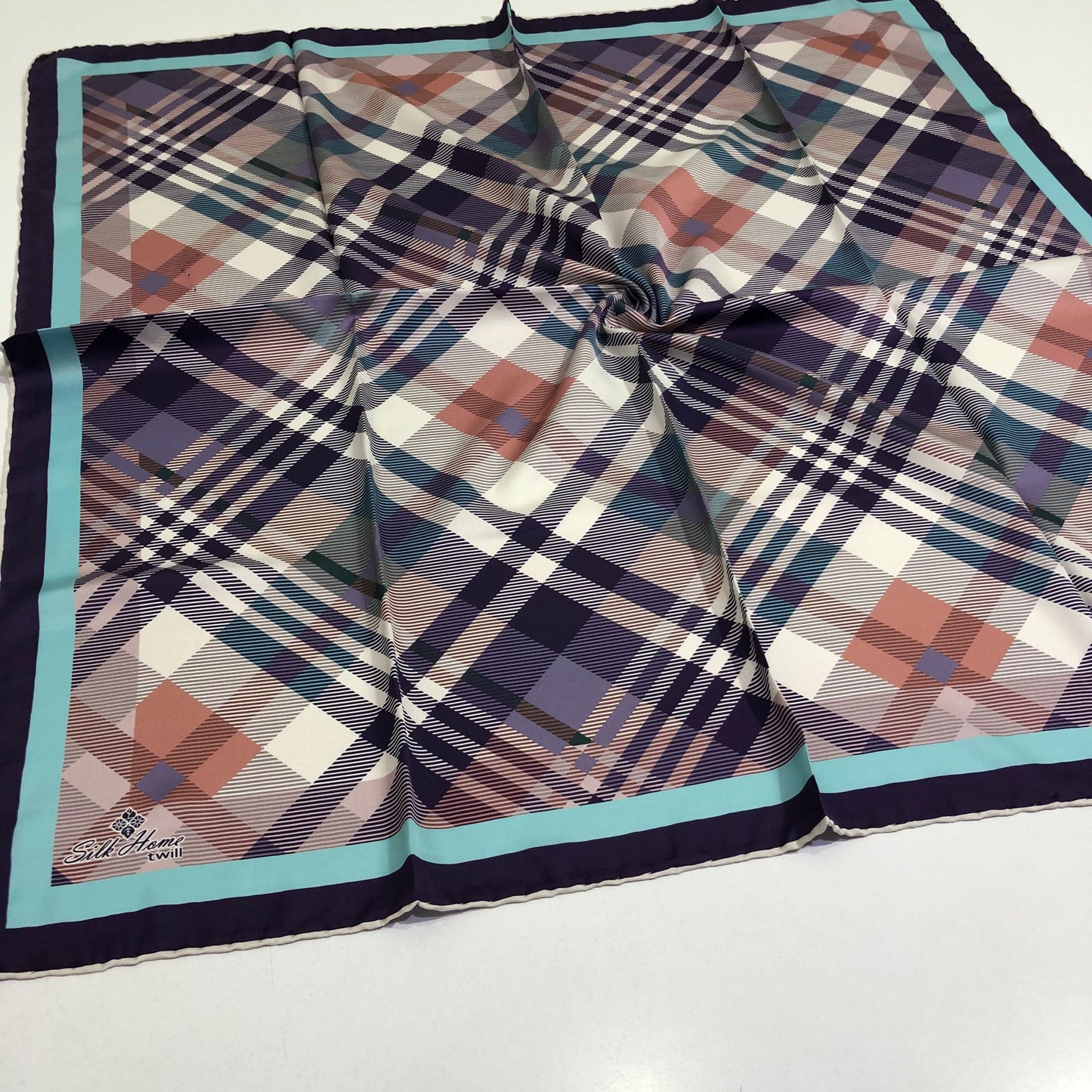 Silkhome Twill Eşarp Çizgili Desen