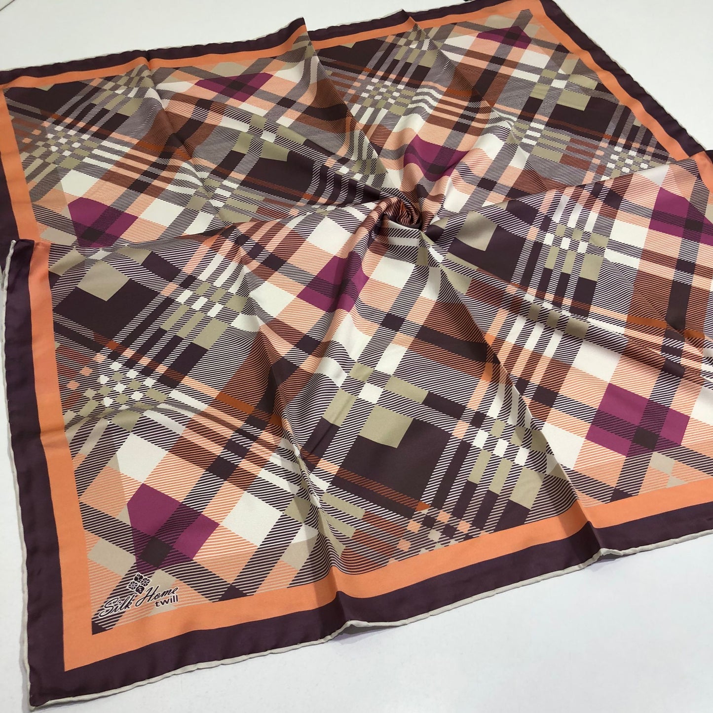 Silkhome Twill Eşarp Çizgili Desen