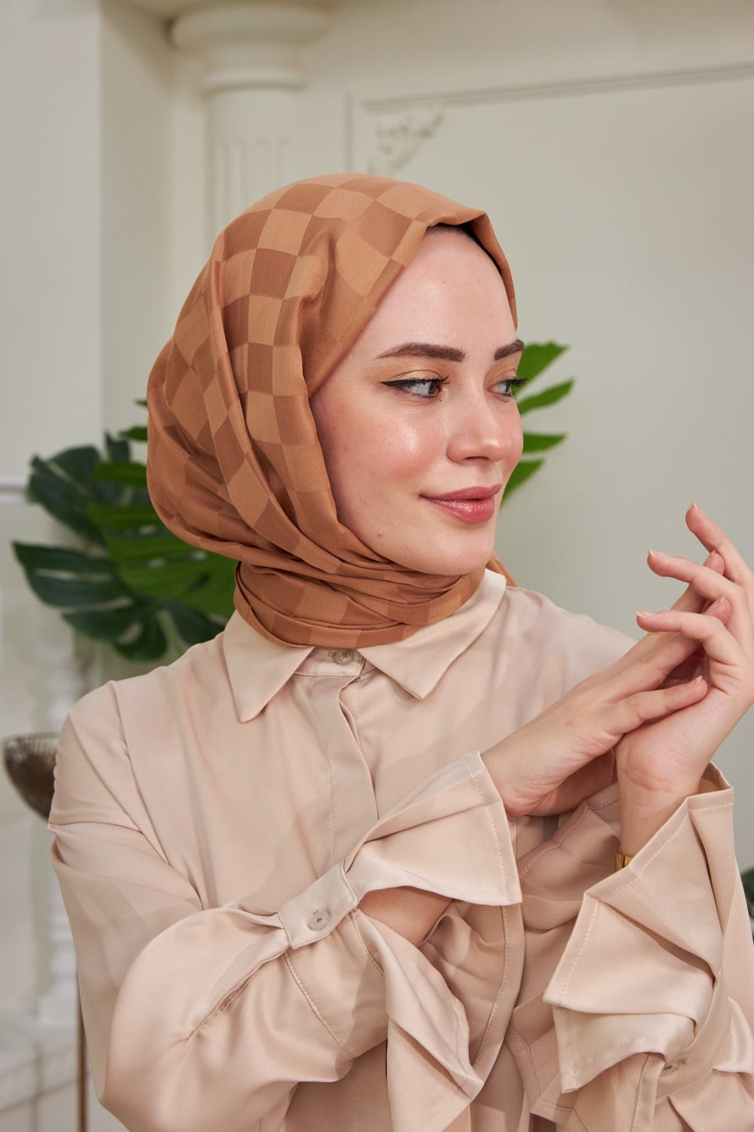 İpekhan Jakarlı Dama Desenli Şal