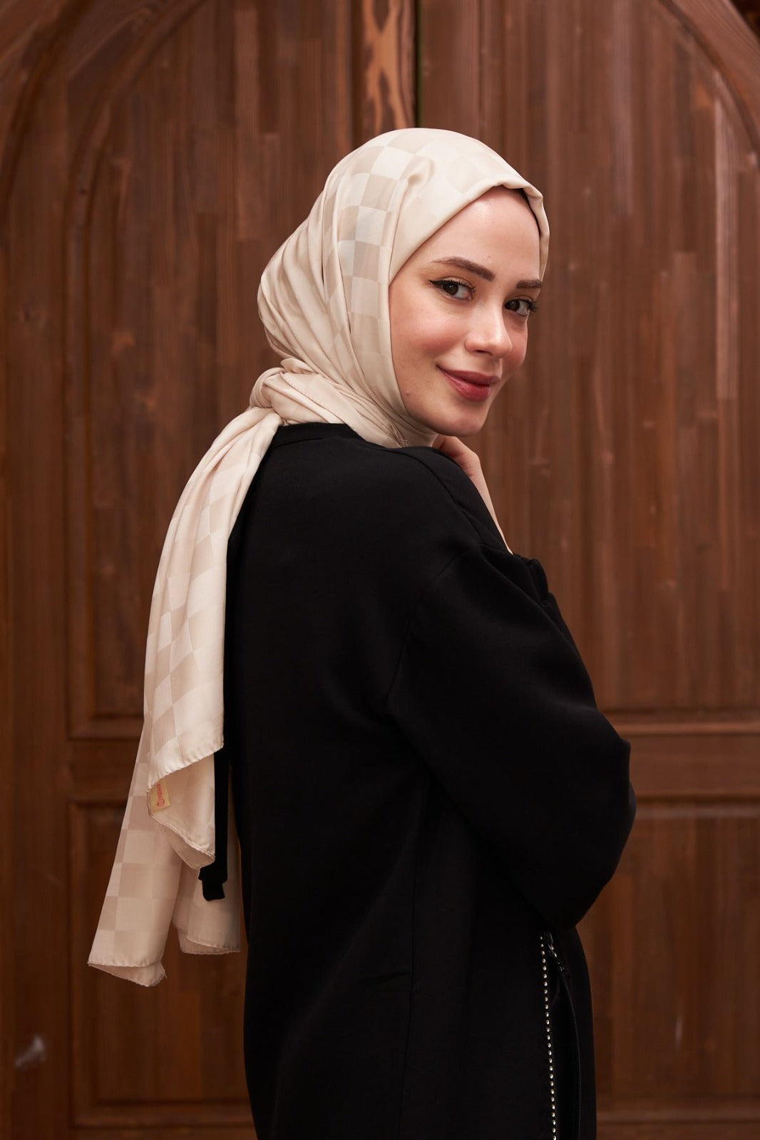 İpekhan Jakarlı Dama Desenli Şal