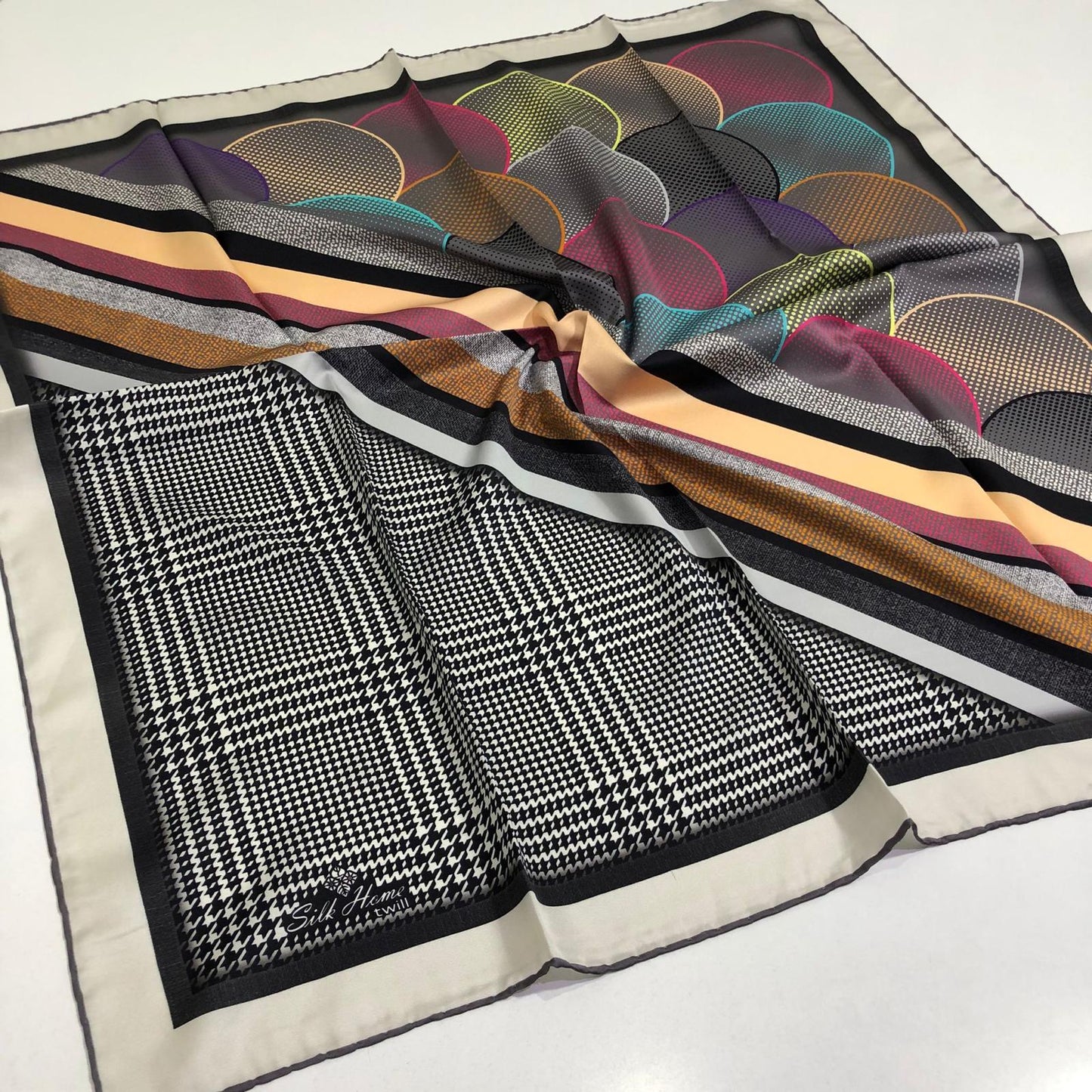Silkhome Twill Eşarp Kubbe Desen