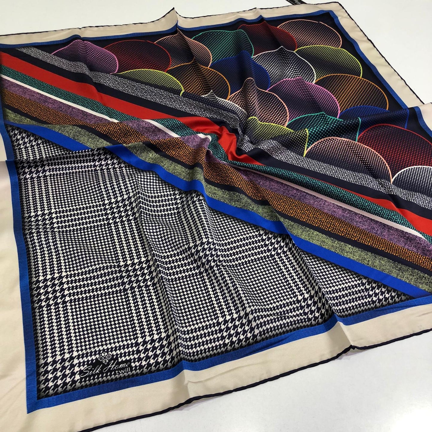 Silkhome Twill Eşarp Kubbe Desen
