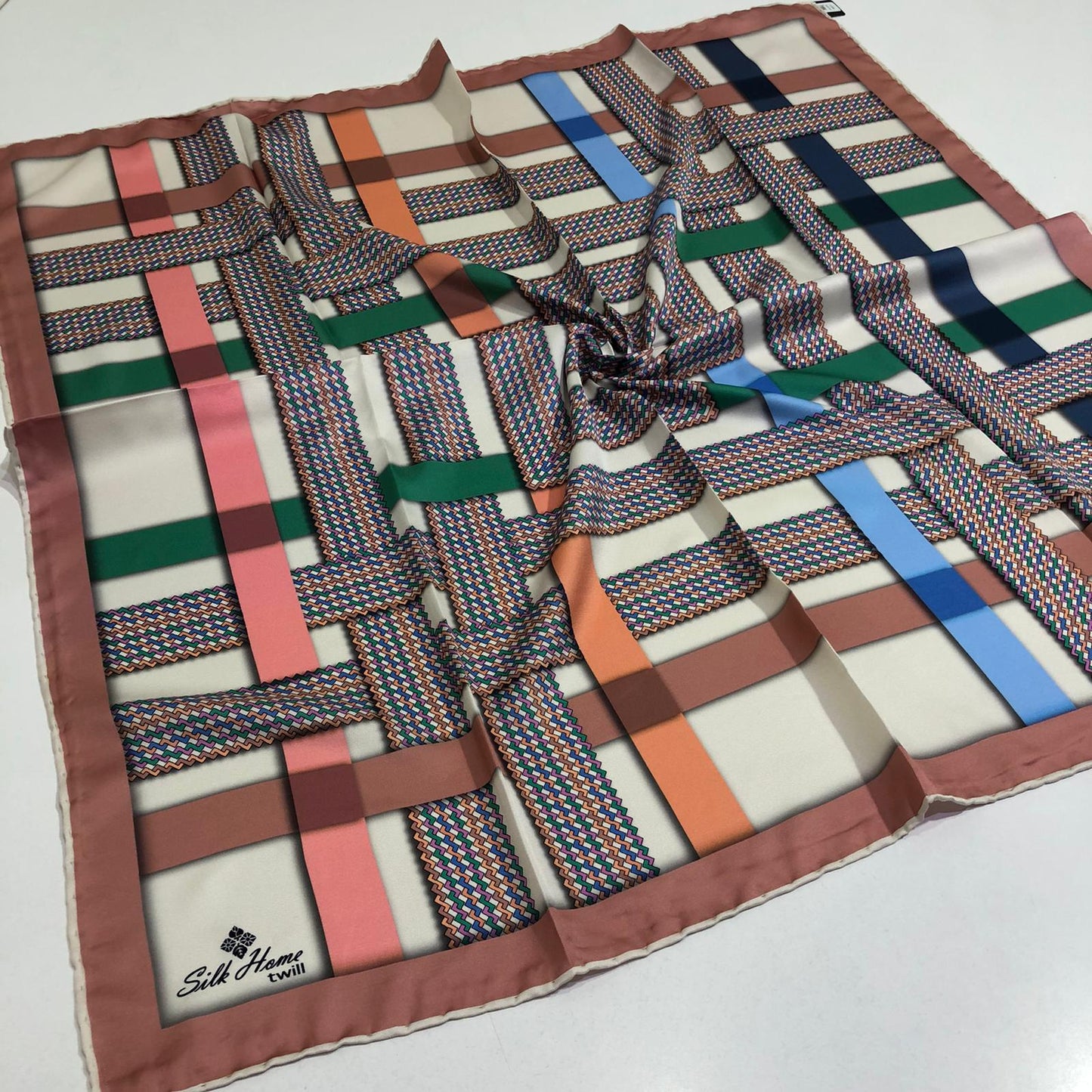 Silk Home Twill Eşarp Geo Çizgi Desen