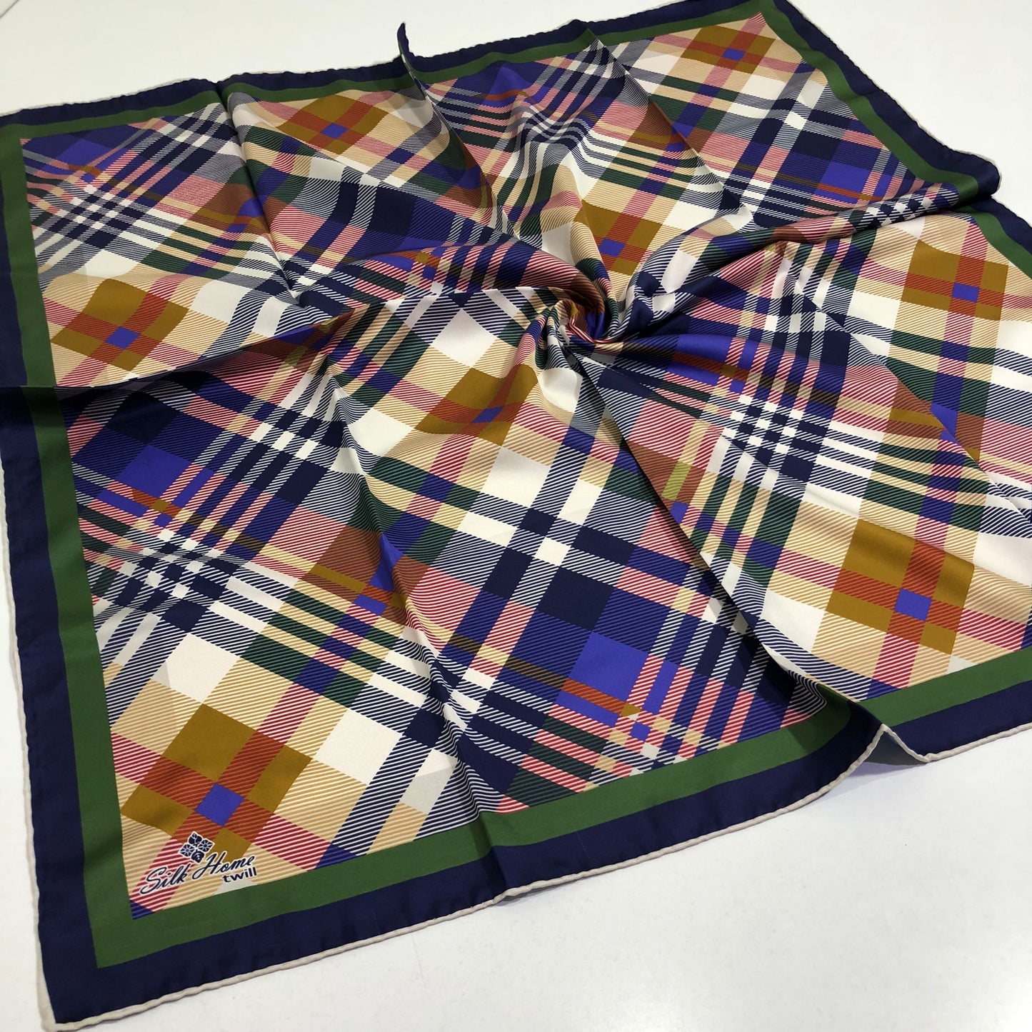 Silkhome Twill Eşarp Çizgili Desen