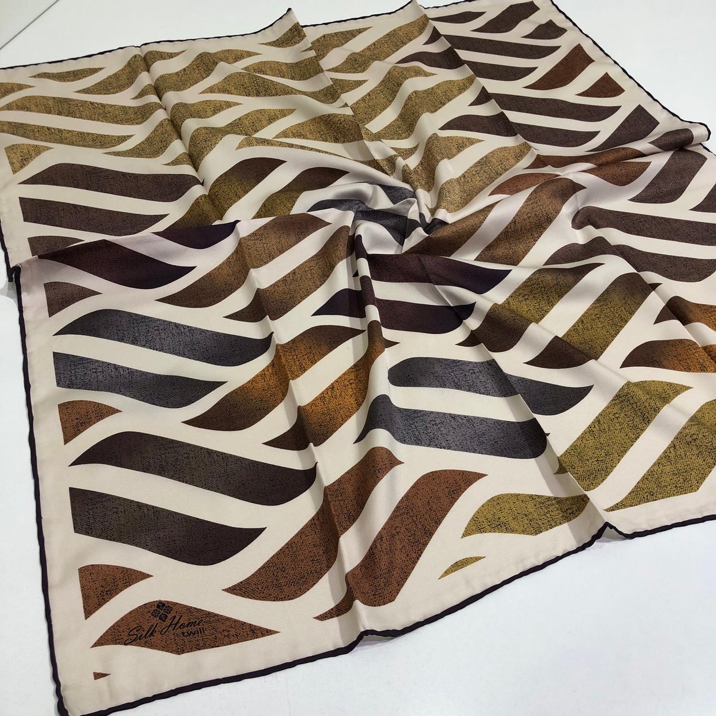Silkhome Twill Eşarp Dalga Desen Kum Kahve