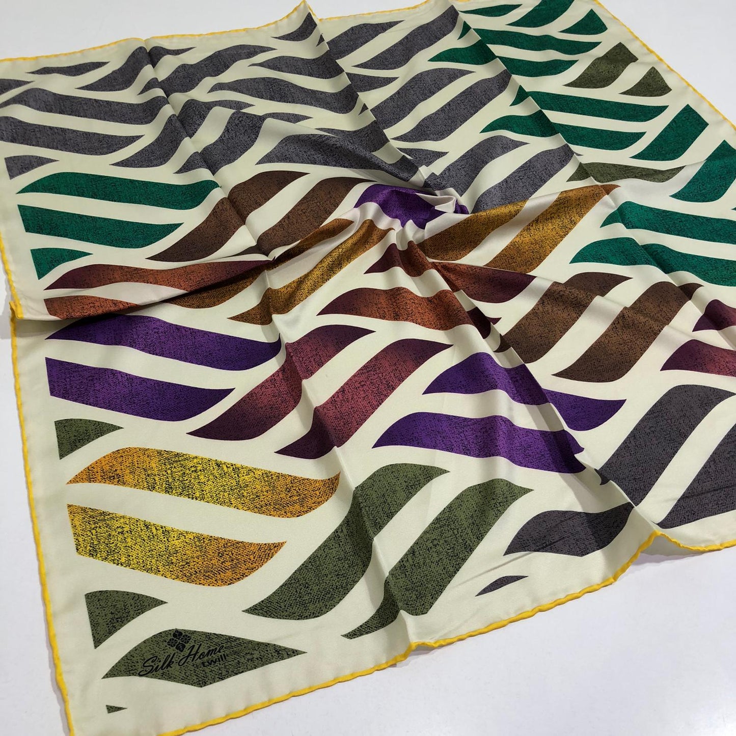 Silkhome Twill Eşarp Dalga Desen LimonSilkhome Twill Eşarp Dalga Desen Limon