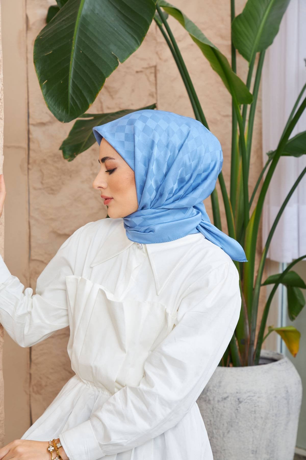 jakar eşarp modeli