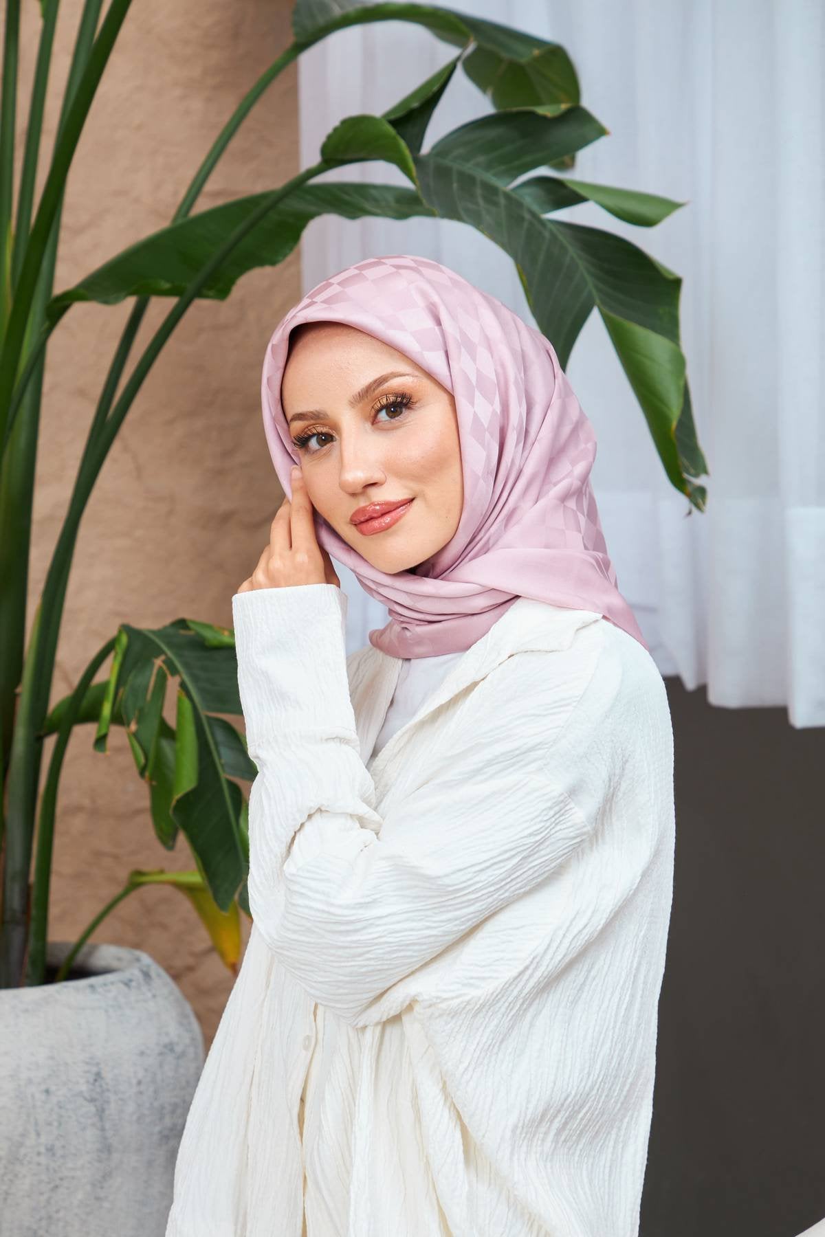 jakar eşarp modeli
