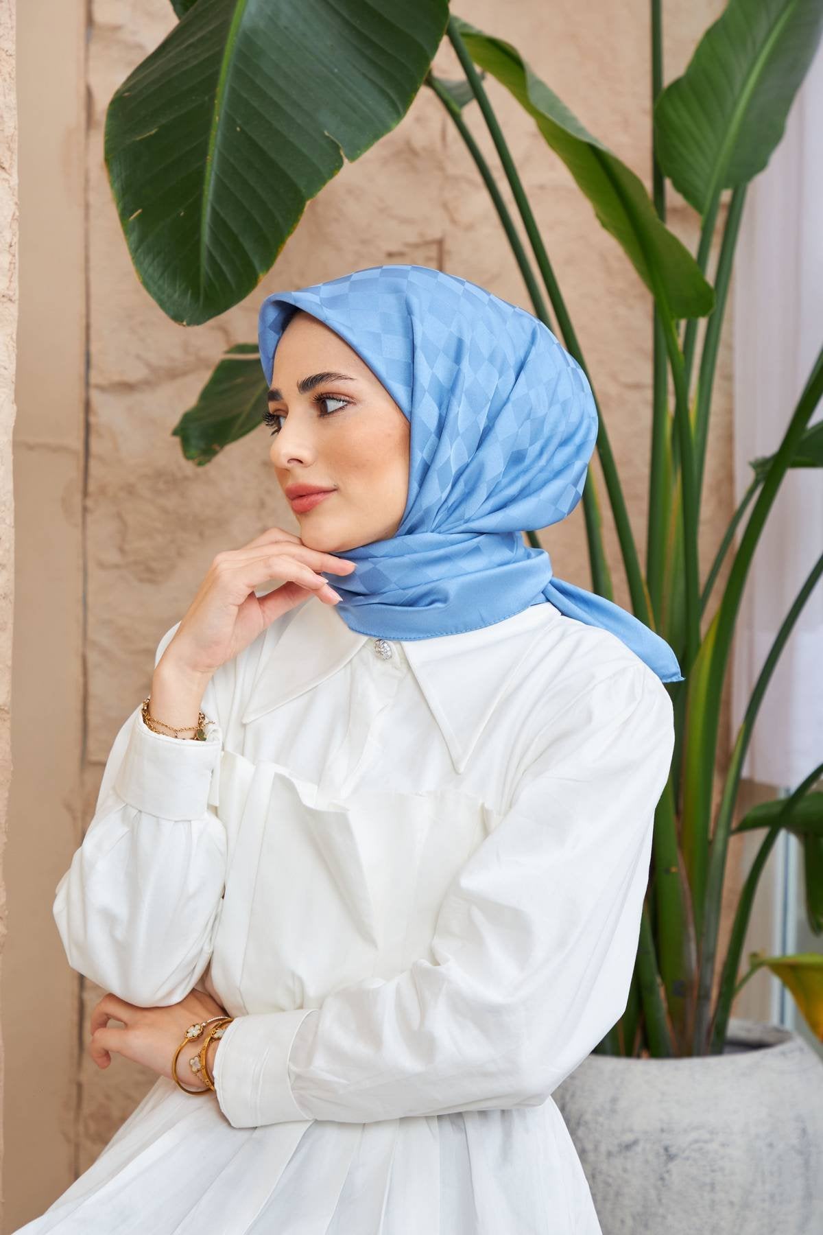 jakar eşarp modeli