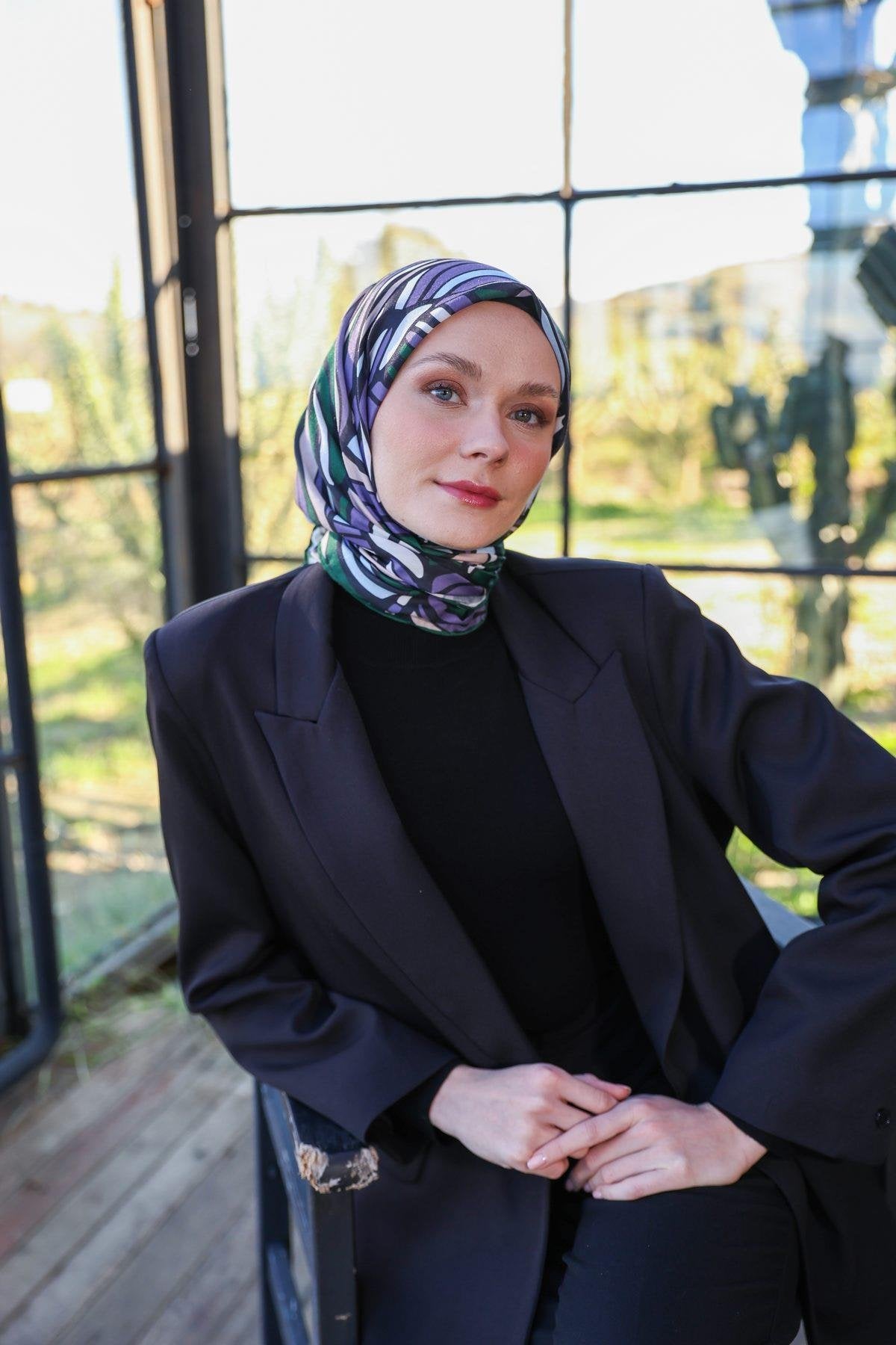 Poncy Desen Soft Pamuk Eşarp Siyah Yeşil
