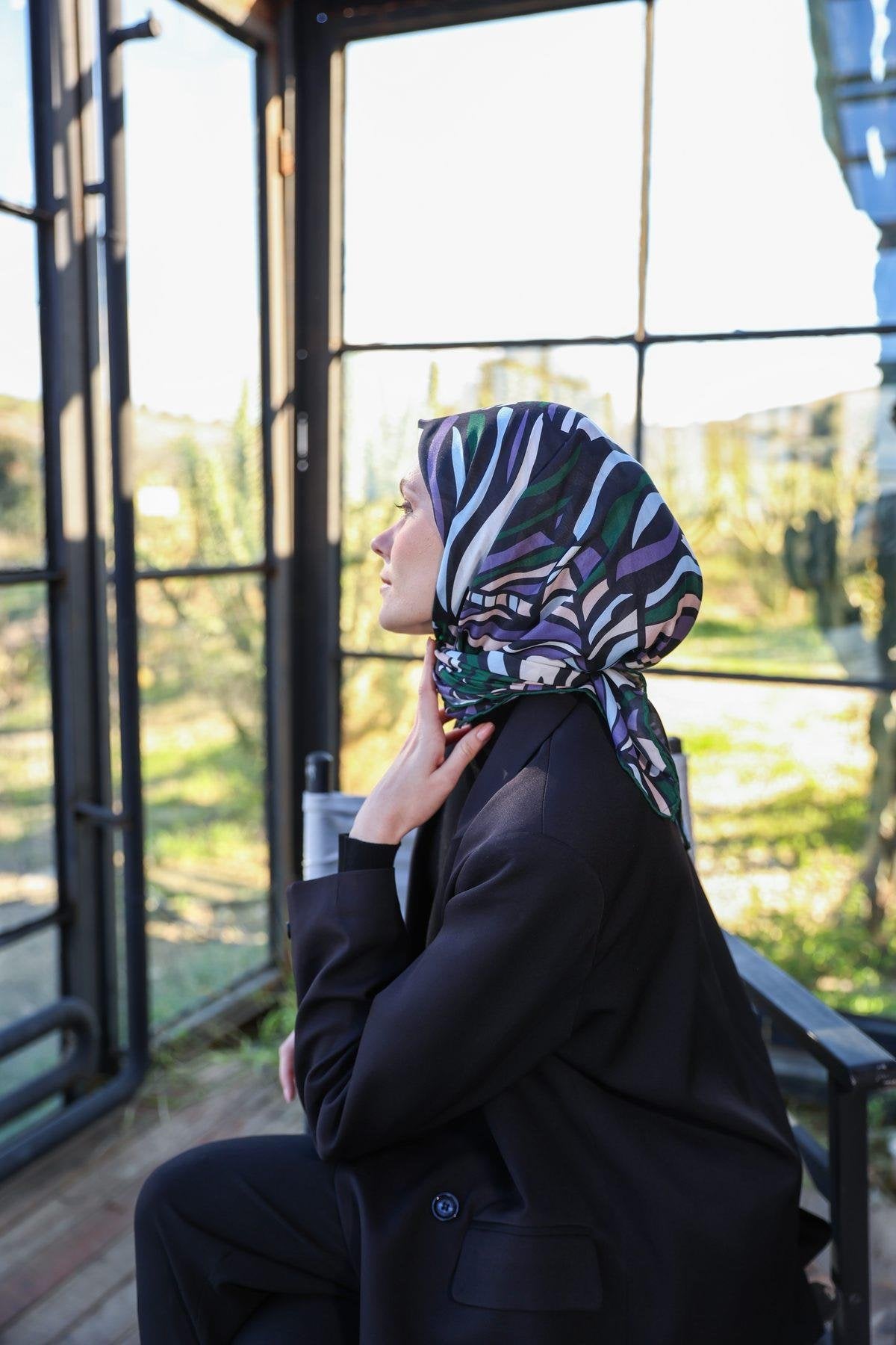 Poncy Desen Soft Pamuk Eşarp Siyah Yeşil