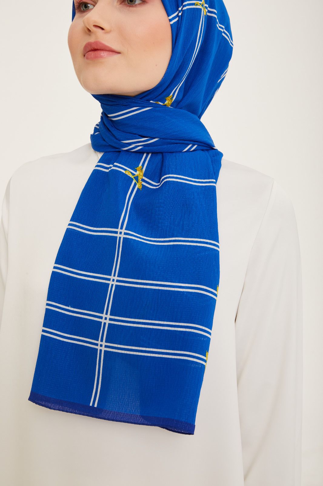 Armine Trend Esinti Şal Saks